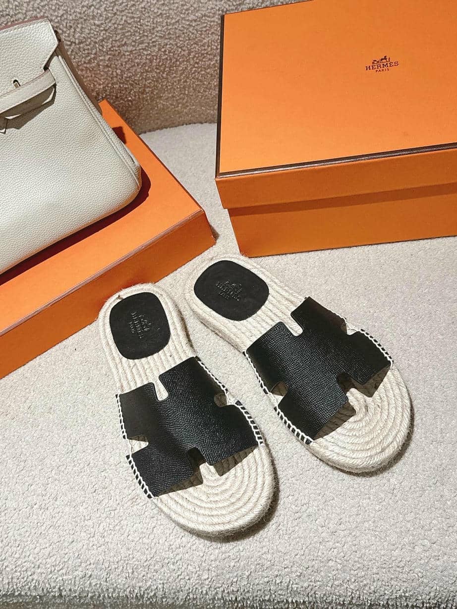 Hermes Man Straw Sandal-1